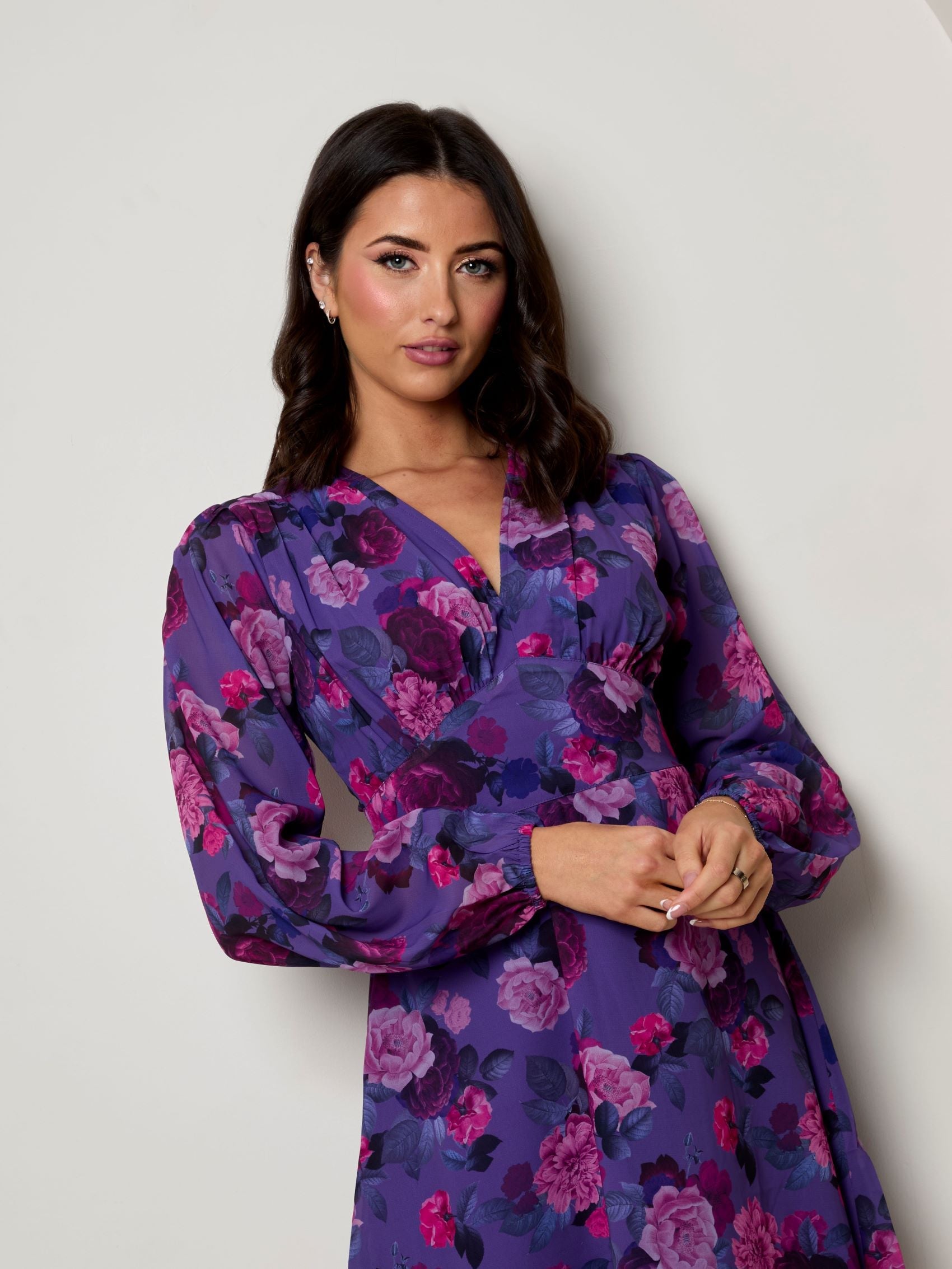 V Neck Floral Printed Chiffon Dress in Purple