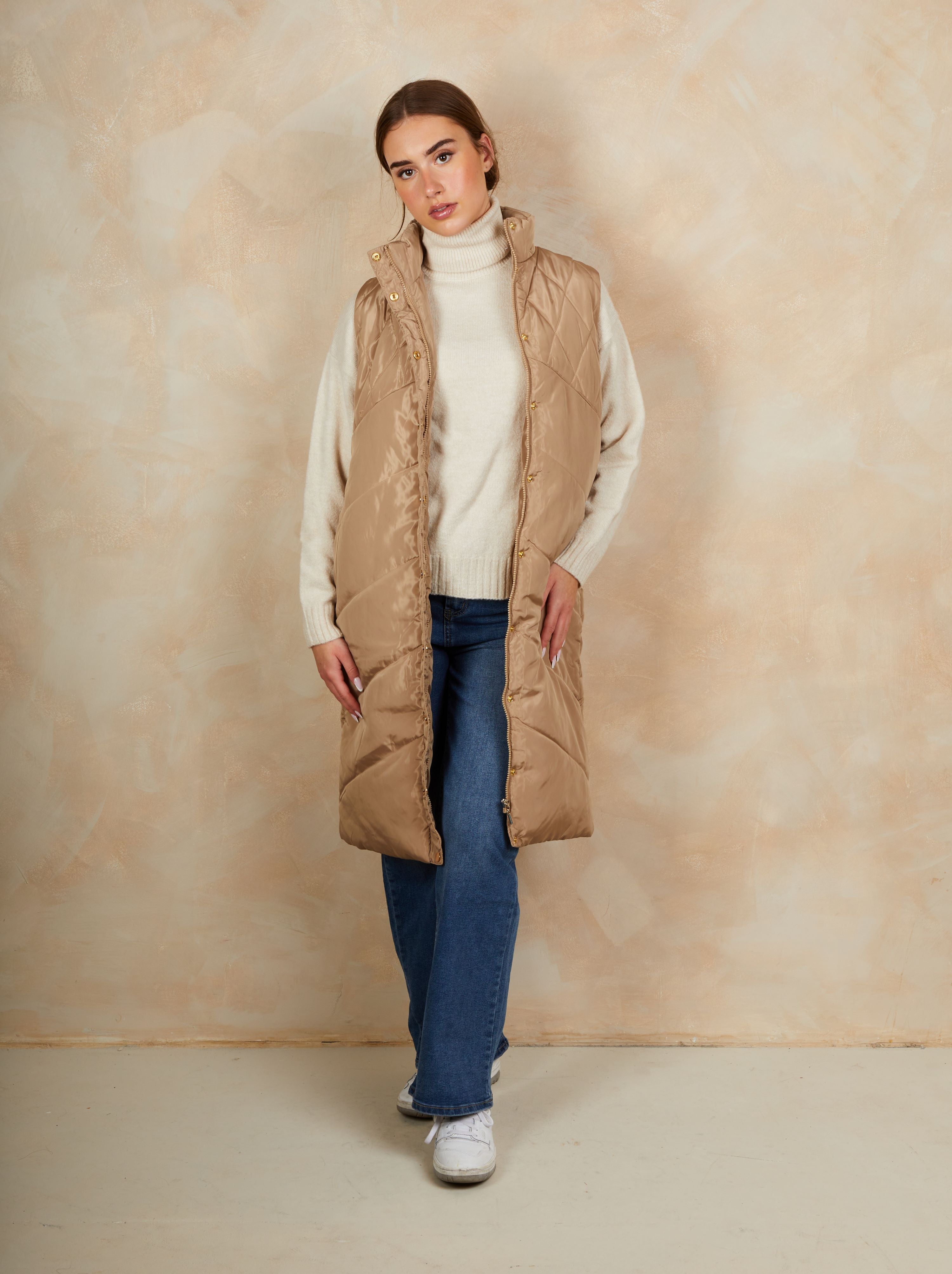 Diamond Quilt Detail Longline Padded Gilet in Tan