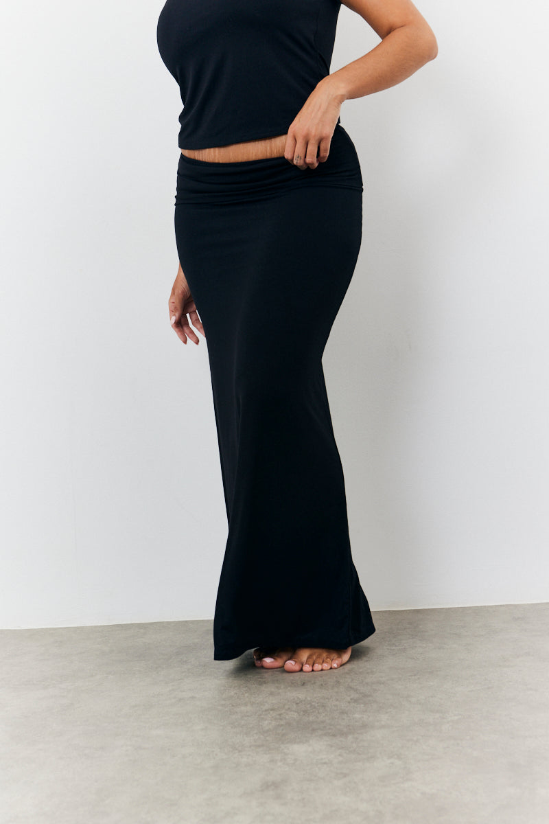 Sculpting Fold Over Waistband Maxi Skirt