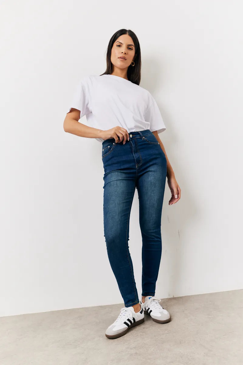 In The Style Shaper Stretch Jeans in Mid Blue